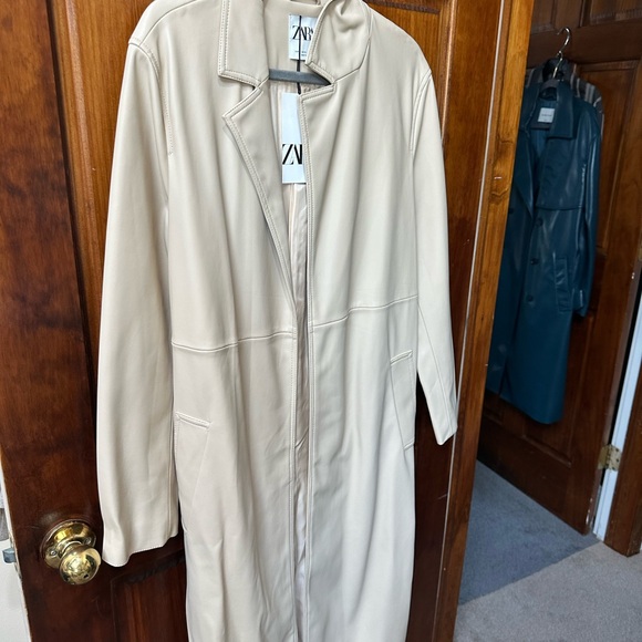 Zara Cream Trench Coat for Women - Picture 2 of 4